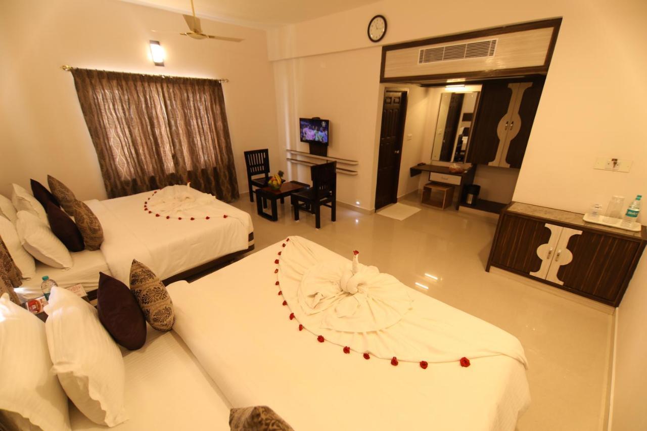 Sri Gnana Vedha Beach Residency Velankanni Eksteriør billede
